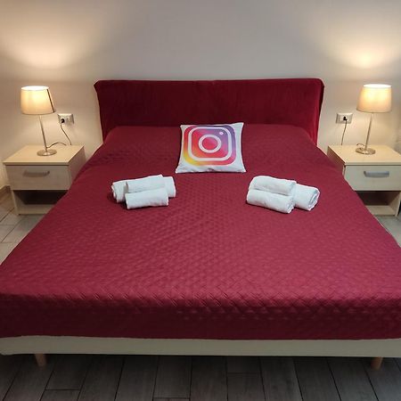 פיזה Guest House Web Room מראה חיצוני תמונה