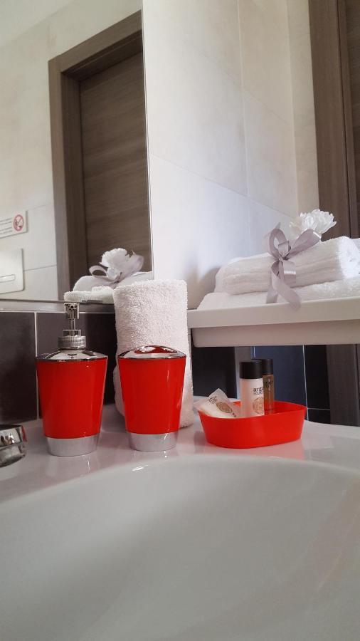 פיזה Guest House Web Room מראה חיצוני תמונה