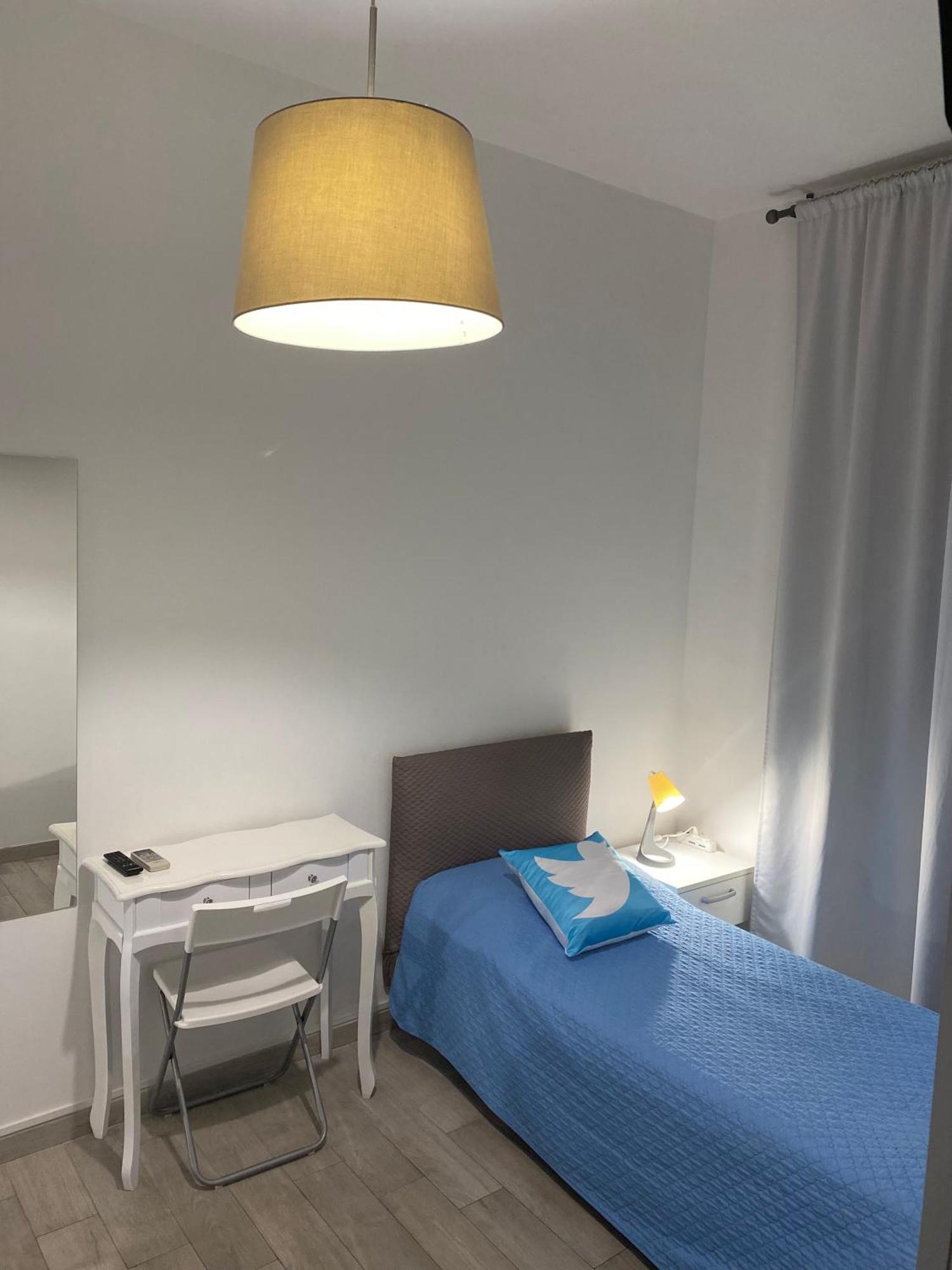 פיזה Guest House Web Room מראה חיצוני תמונה