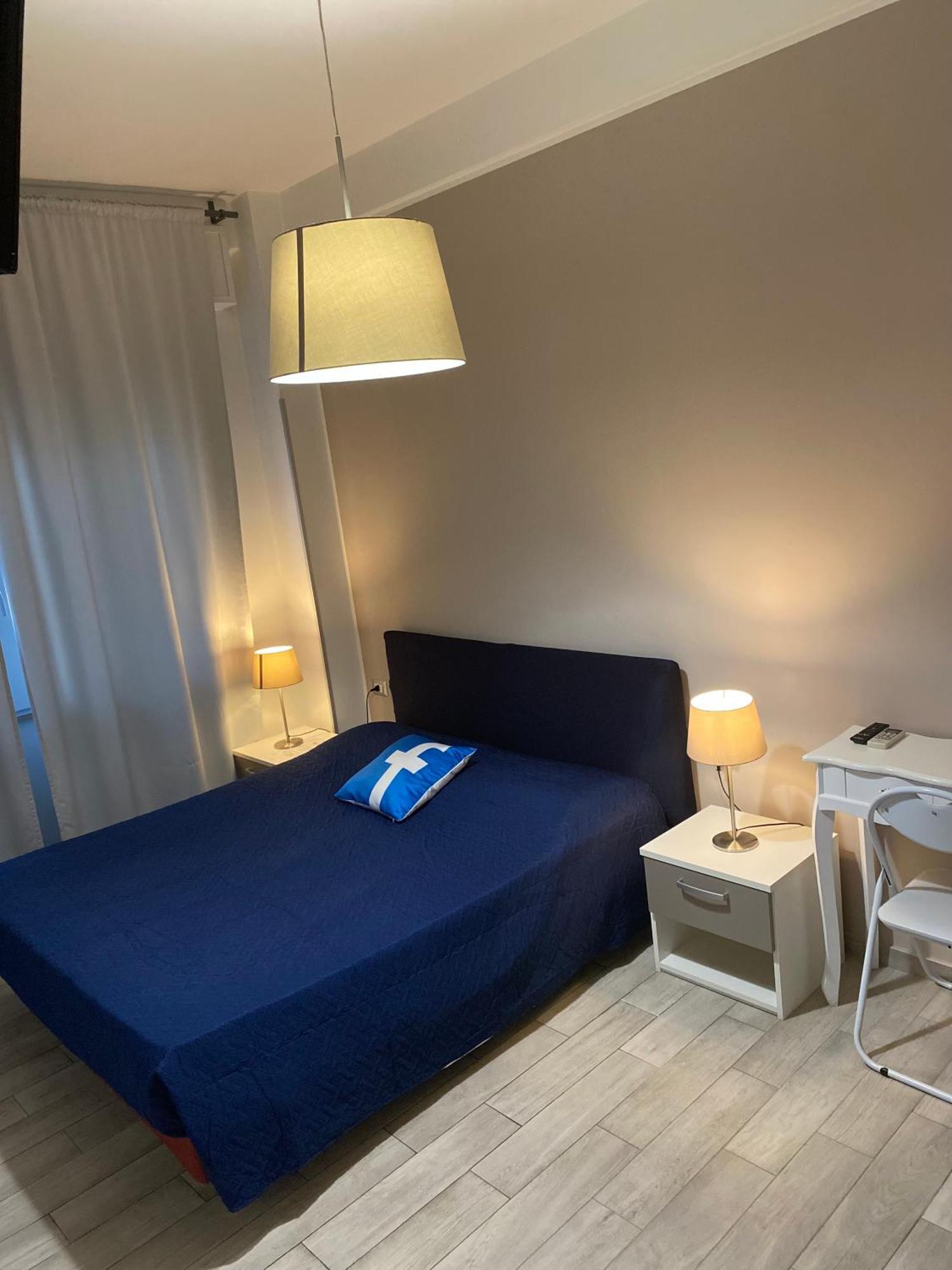 פיזה Guest House Web Room מראה חיצוני תמונה