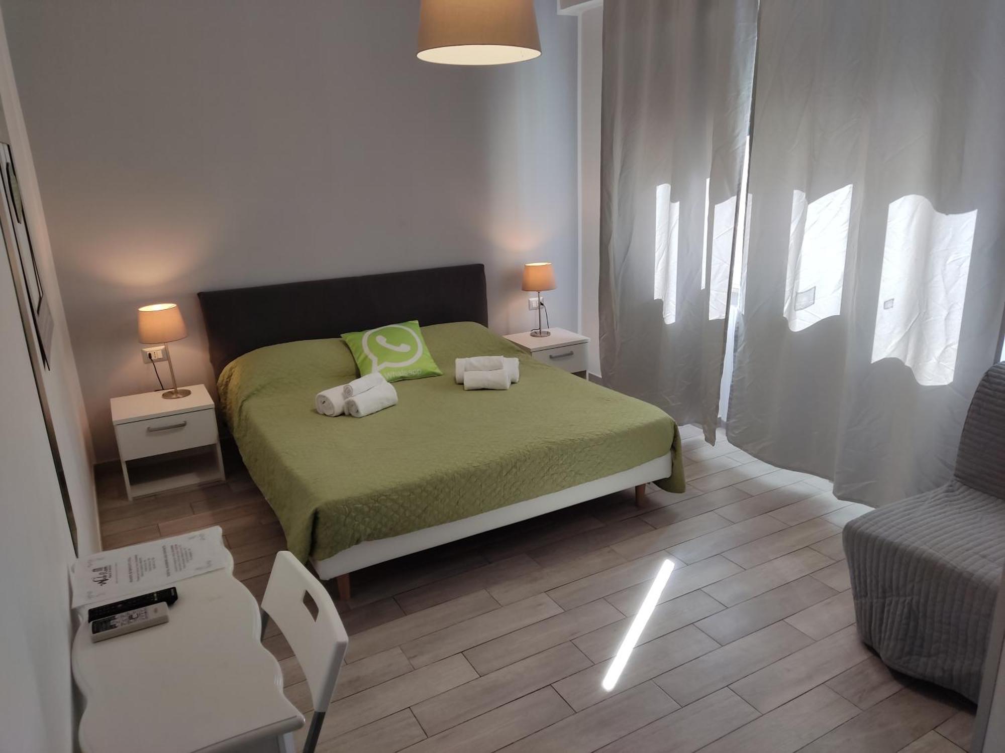 פיזה Guest House Web Room מראה חיצוני תמונה